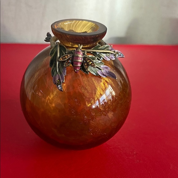 Jay Strongwater - Gorgeous Amber Glass Small Bud Vase with Jeweled Bee